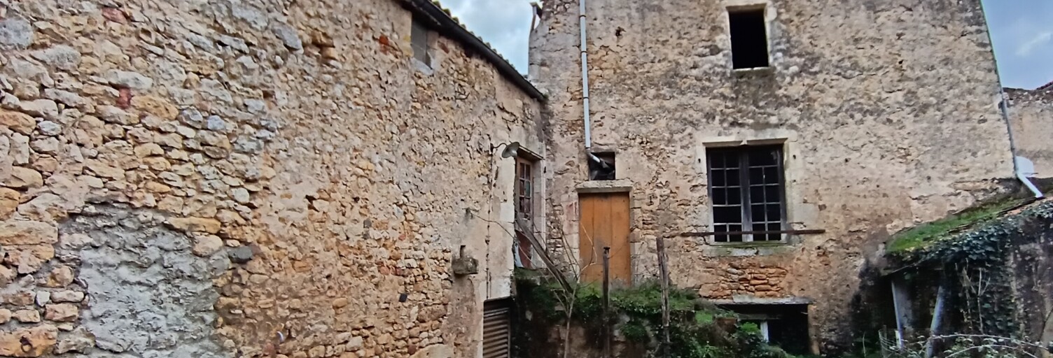 Immeuble  200 m² à vendre à Airvault (79600)