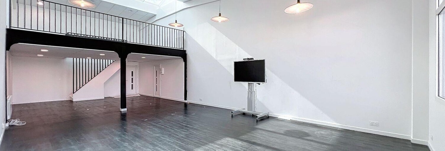 Bureau  110 m² à louer à Brie-Comte-Robert (77170)