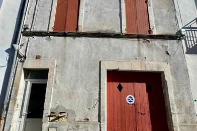 Immeuble  115000 €