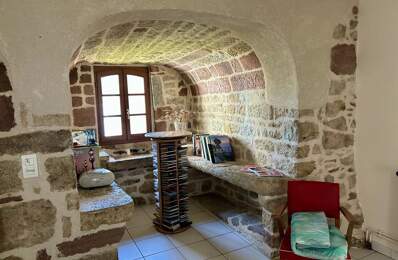 Maison de bourg de 5 pièces principales — photo du bien