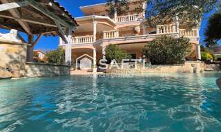 Maison 8 Pièces 365 m² à vendre à Revonnas (01250)