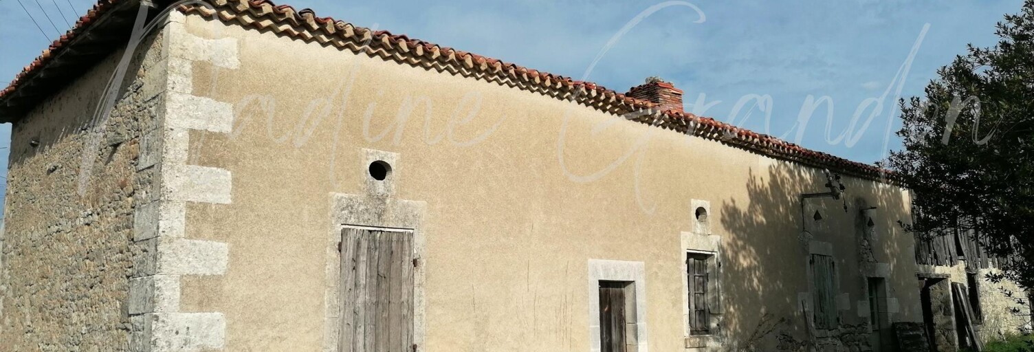 Maison 4 Pièces 106 m² à vendre à Saint-Vallier (16480)