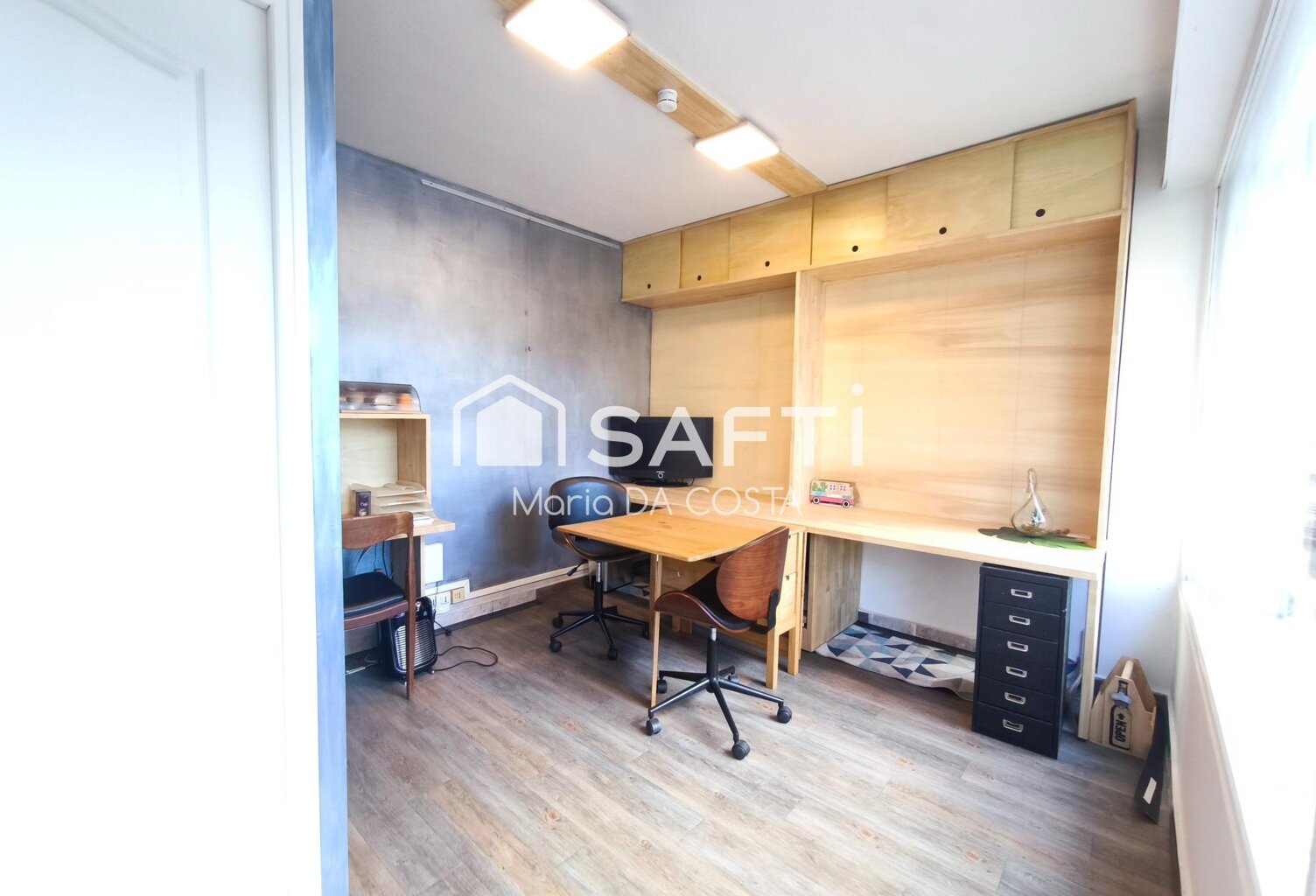 idéal  onglerie / esthétique / profession libérale/ indépendant — photo 1