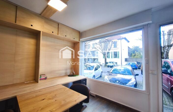 idéal  onglerie / esthétique / profession libérale/ indépendant — photo 3