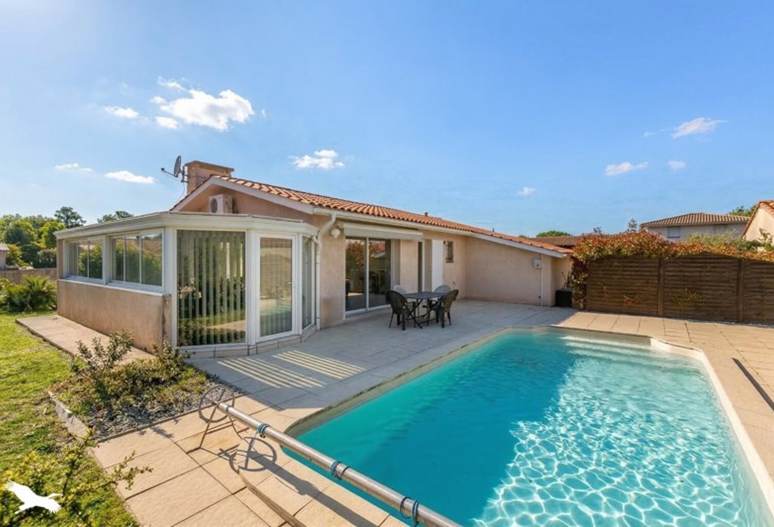Contemporaine de 5 pièces principales — photo 1
