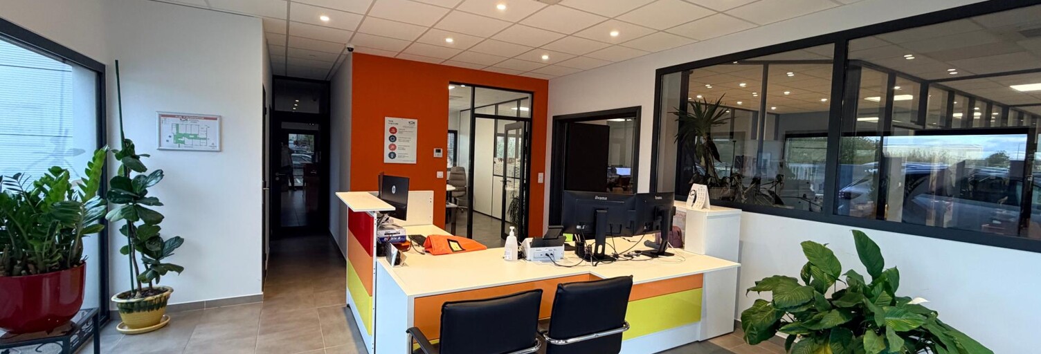 Bureau  184 m² à louer à La Farlède (83210)