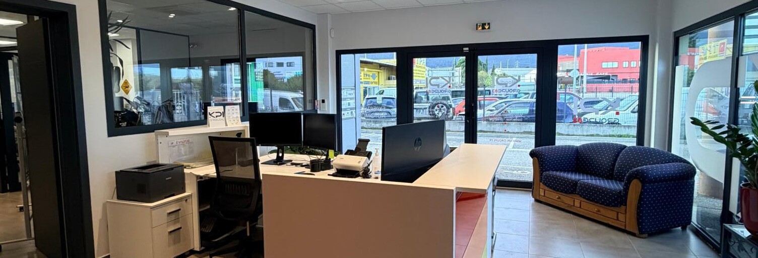 Bureau  184 m² à louer à La Farlède (83210)