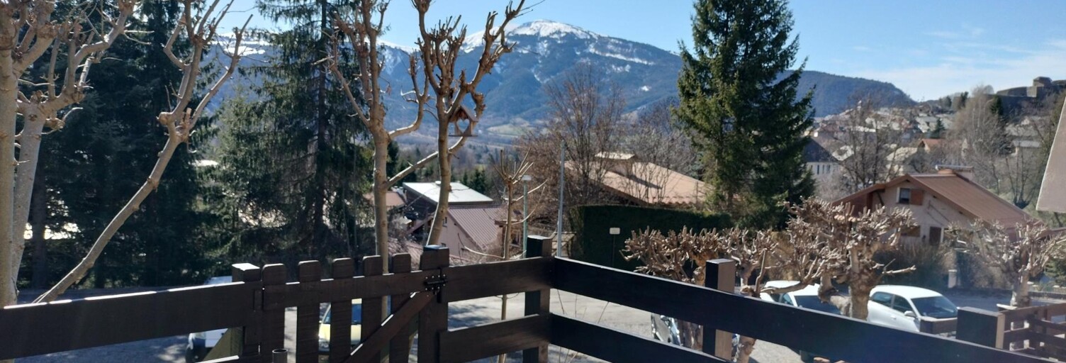 Appartement 2 Pièces 54 m² à vendre à Seyne (04140)