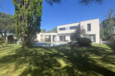 Maison 4 pièces 729816 €