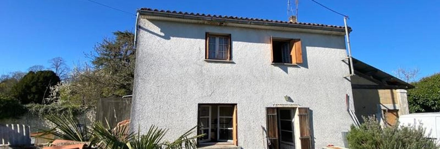 Maison 3 Pièces 87 m² à vendre à Salles-d'Angles (16130)