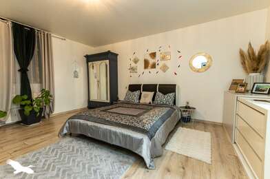 Maison 5 pièces 270800 €