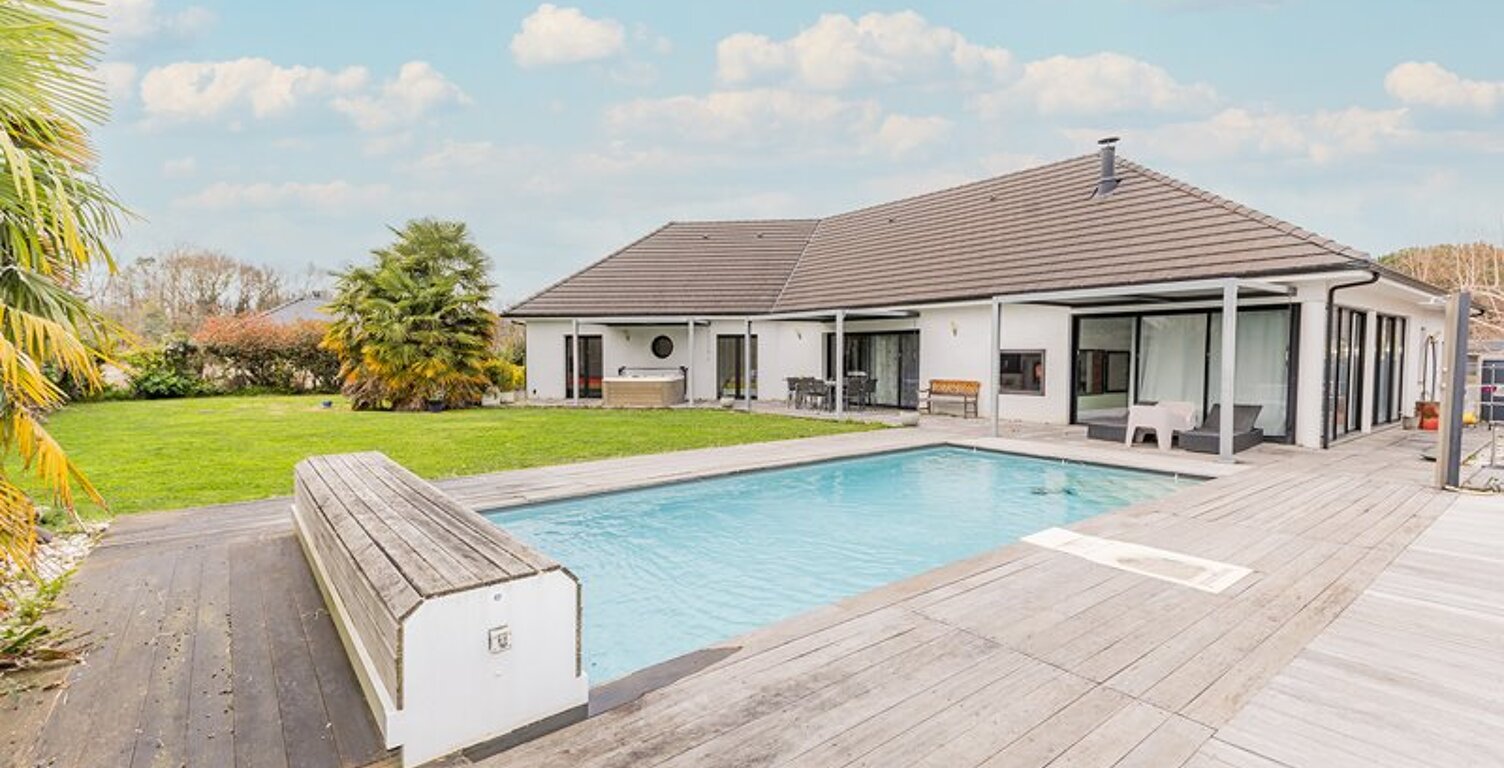 Contemporaine de 6 pièces principales — photo 1