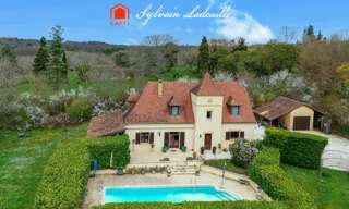 Maison 5 Pièces 140 m² à vendre à Saint-Laurent-la-Vallée (24170)