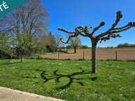 Plain-pied avec 4 chambres, garage et jardin au calme de Rioux — photo 2