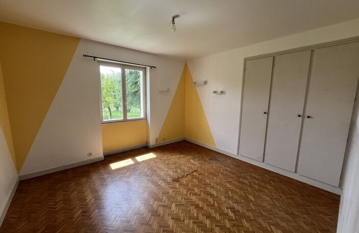 Pavillon de 7 pièces principales — photo 2