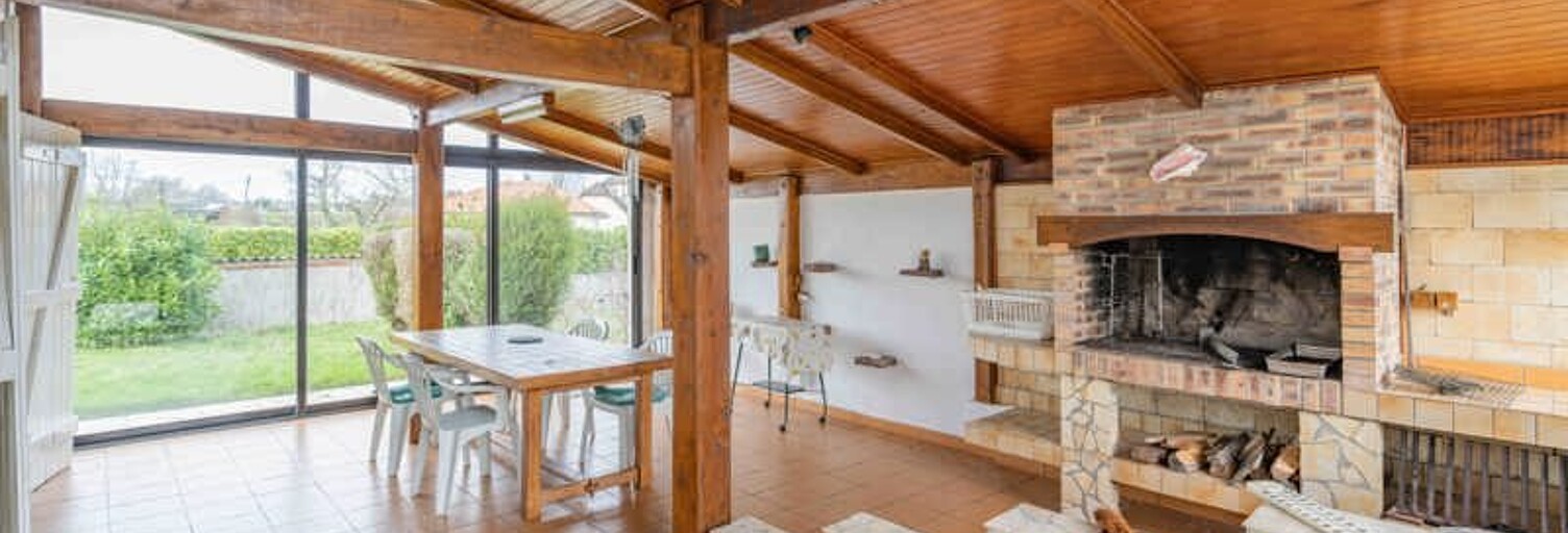 Maison 8 Pièces 170 m² à vendre à Artix (64170)