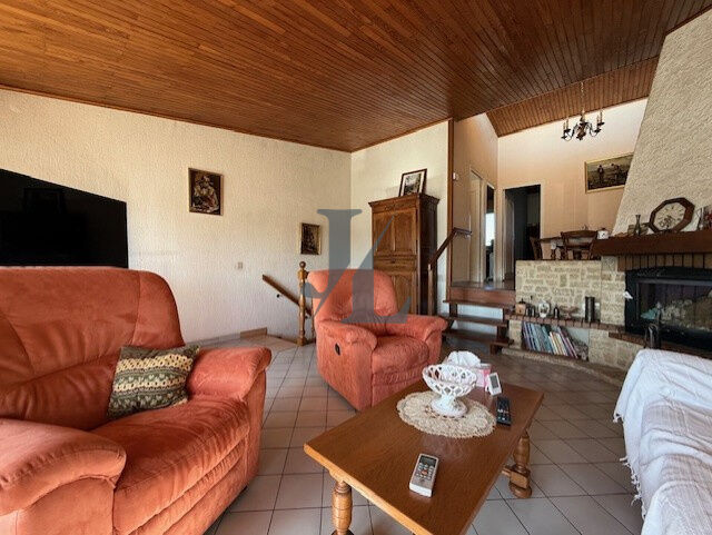 Villa / Maison  T5 à vendre Portes-lès-Valence 26800