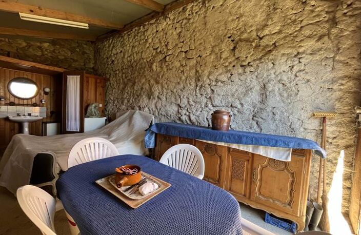 Maison en pierre de 5 pièces principales — photo 5