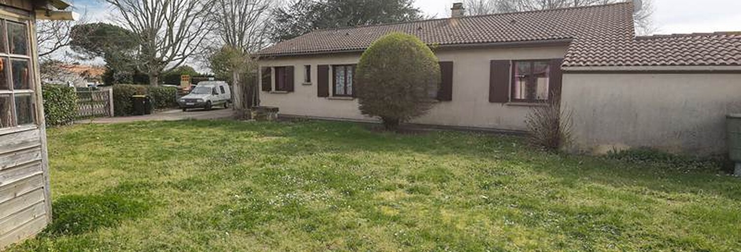 Maison 5 Pièces 111 m² à vendre à Saint-Martin-de-Sescas (33490)