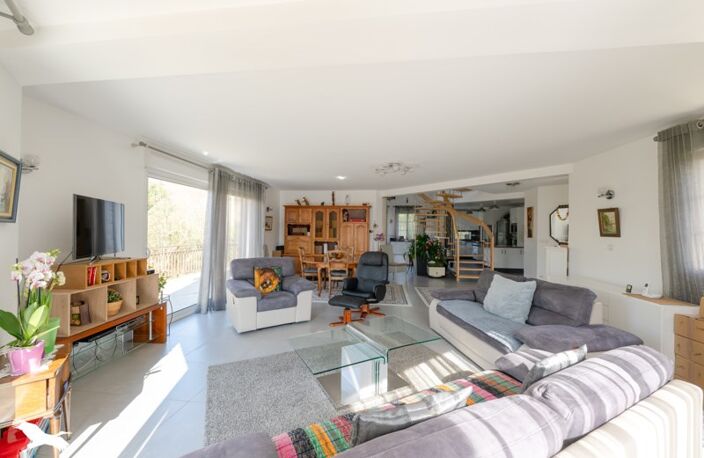 Vente maison 8 pièces 185 m² Auvers-sur-Oise (95430) — photo 2