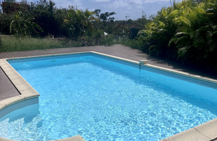 Villa  avec piscine  Quartier résidentiel recherché proche m — photo 2