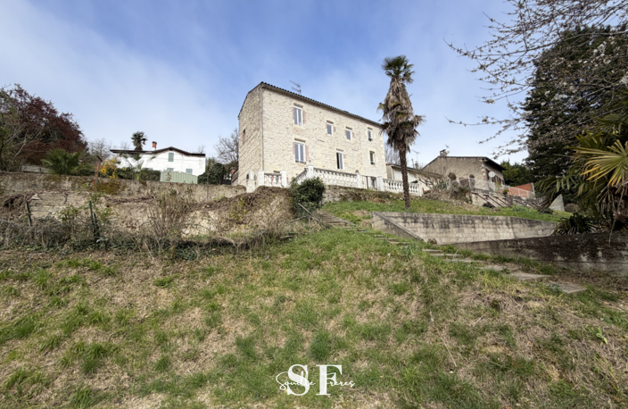 AGEN - SUR LES HAUTEURS - MAISON EN PIERRES AVEC TERRAIN — photo 2