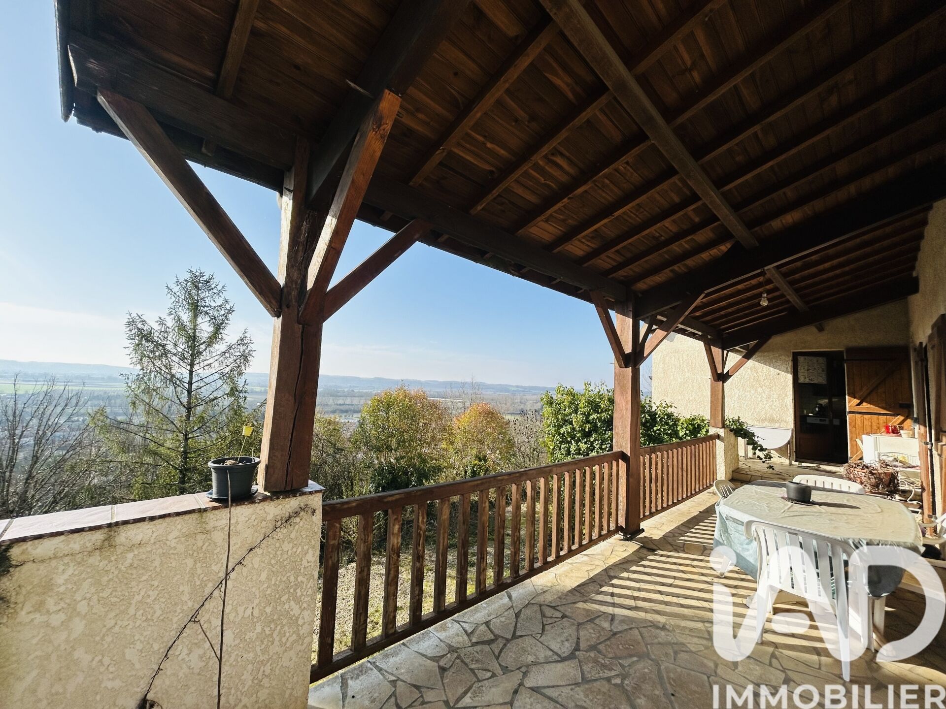 Port-Ste-Marie - 152m² - 6p. - 4ch.