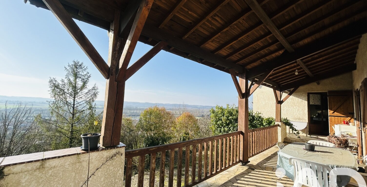 Vente Maison/villa 6 pièces — photo 1
