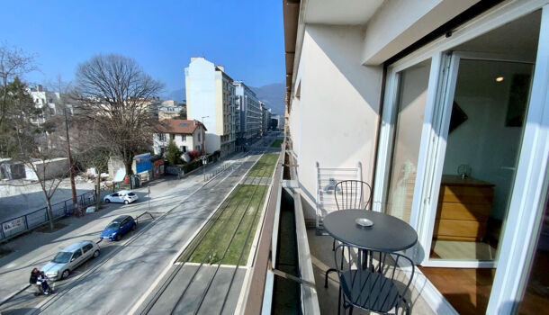 Appartement 1 pièces  à louer Grenoble 38100