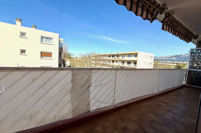 Appartement 4 pièces 221500 €