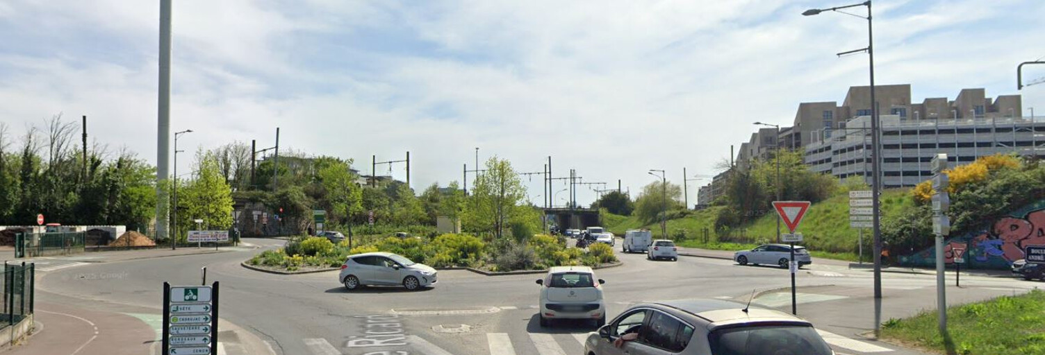 Garage  187 m² à vendre à Cenon (33150)