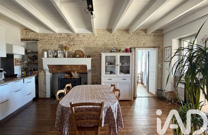 Vente Maison/villa 6 pièces — photo 2