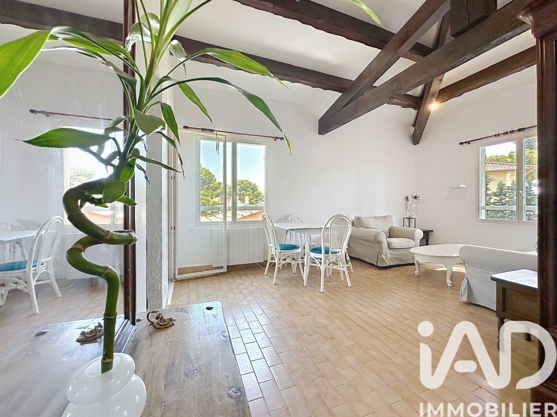 Location Appartement 4 pièces - Photo 2