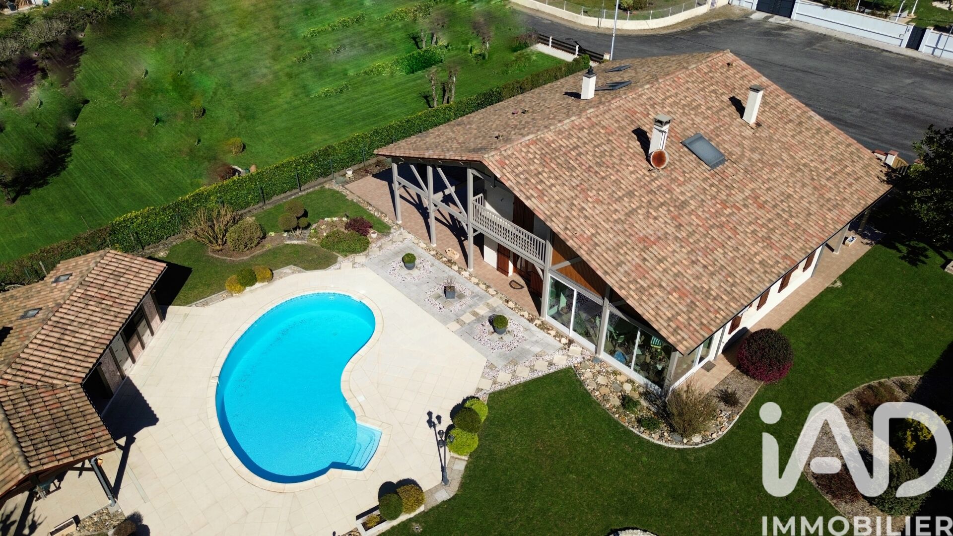 Vente Maison/villa 7 pièces - Photo 3