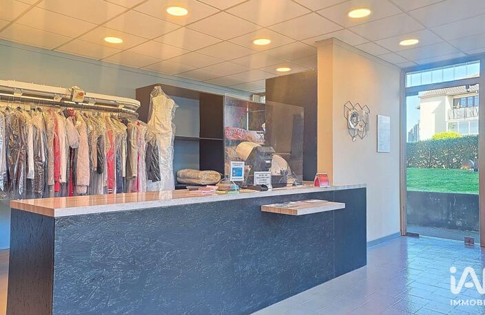 Vente Boutique/Local commercial 88 m&sup2; — photo 3