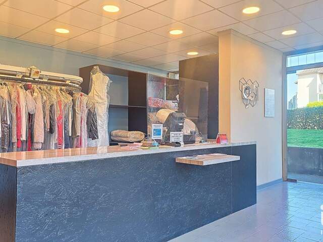 Vente Boutique/Local commercial 88 m&sup2; — photo du bien