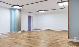 Divers  120 m² à vendre à Toulon (83000)