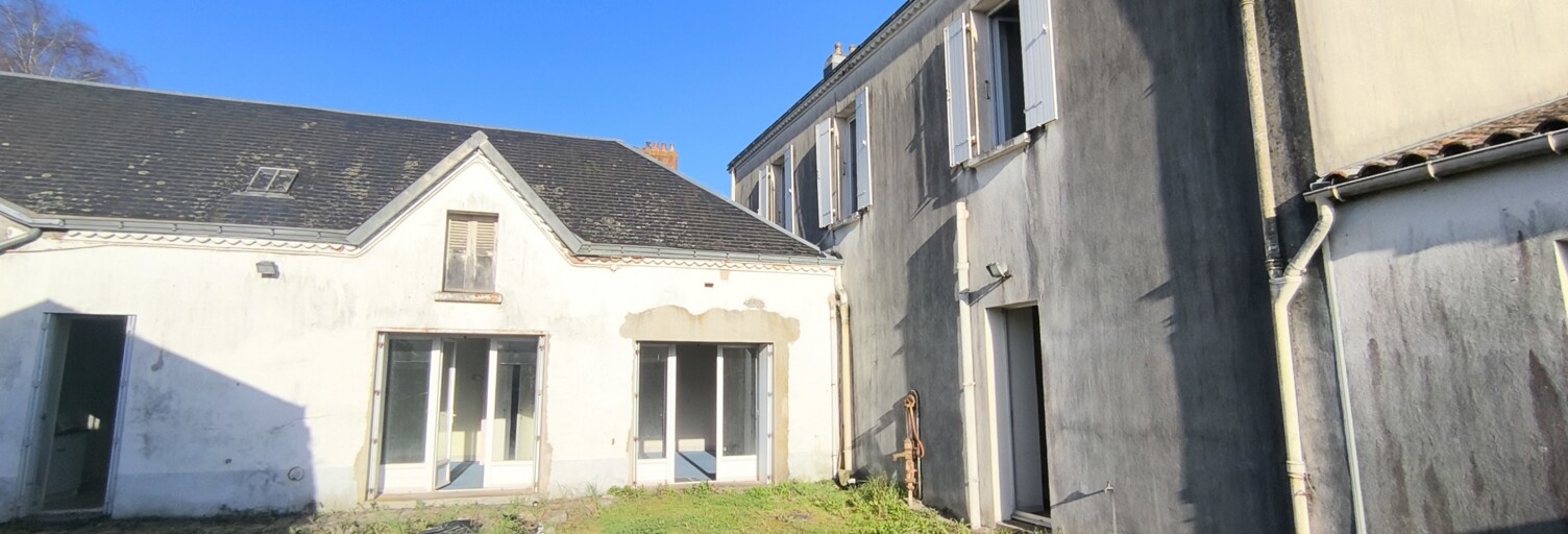 Maison 8 Pièces 194 m² à vendre à Nieul-le-Dolent (85430)