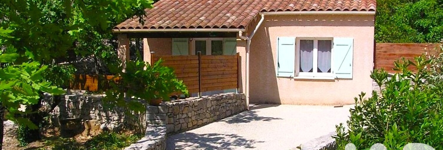 Maison 3 Pièces 45 m² à vendre à Saint-Alban-Auriolles (07120)