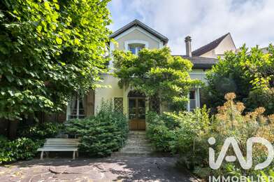 Maison 9 pièces 399000 €