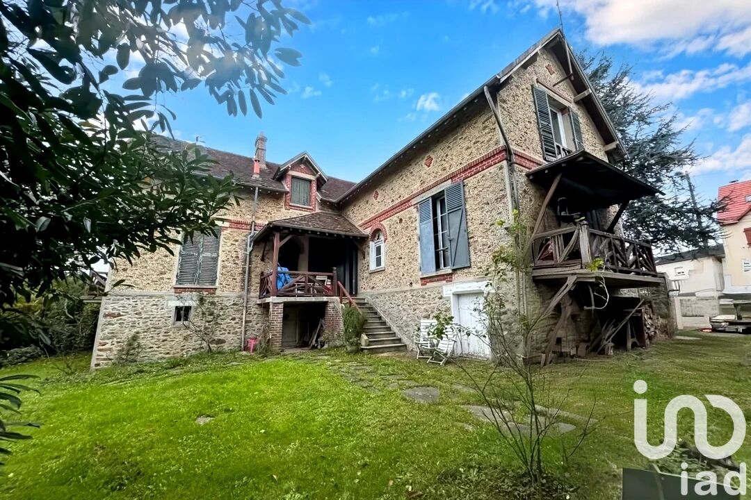 Maison à vendre, 11 pièces, 220 m², Mouroux