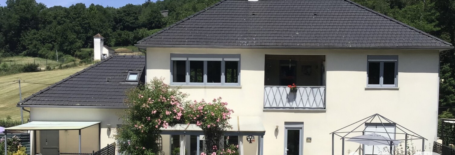 Maison 9 Pièces 208 m² à vendre à Les Coteaux Périgourdins (24120)