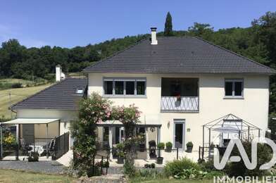 Maison 9 pièces 414500 €