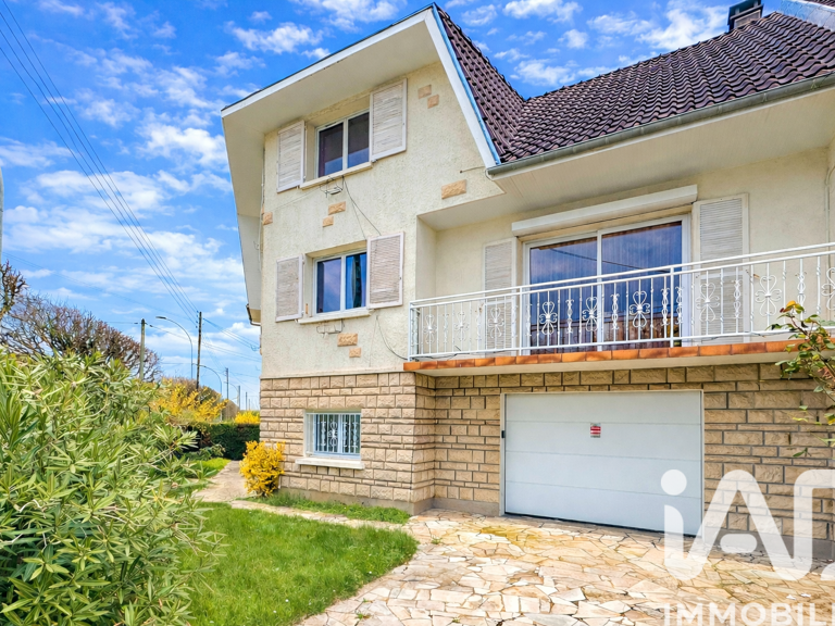 Vente Maison/villa 8 pièces — photo 1
