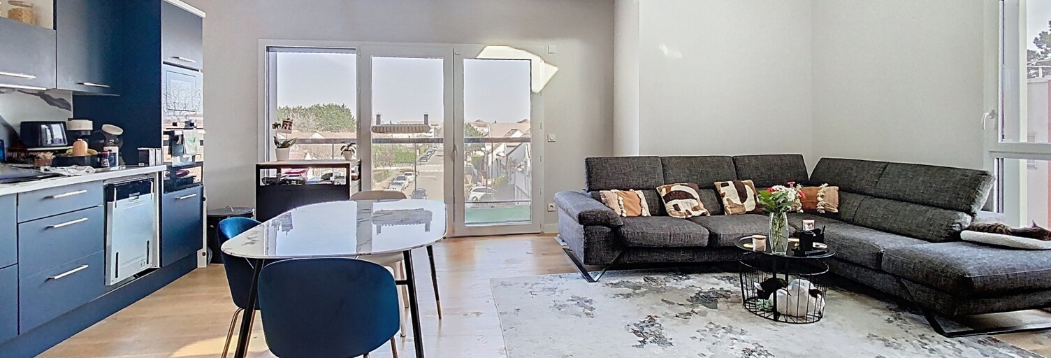 Appartement 4 Pièces 93 m² à vendre à Voisins-le-Bretonneux (78960)