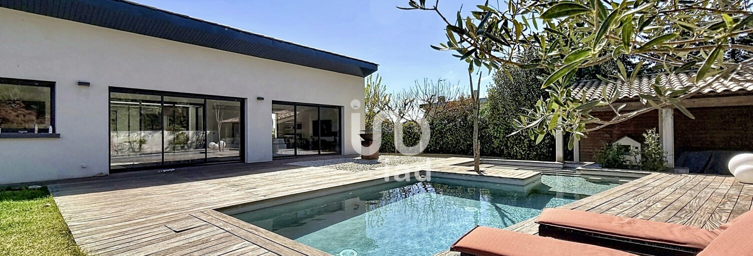 Maison 8 Pièces 236 m² à vendre à Montarnaud (34570)