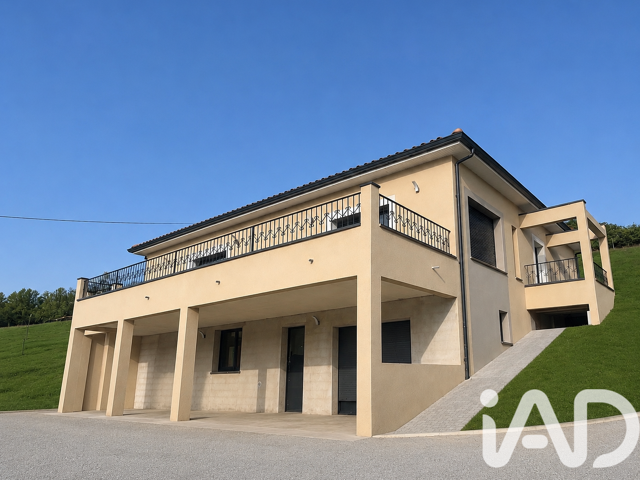 Vente Maison/villa 4 pièces — photo du bien