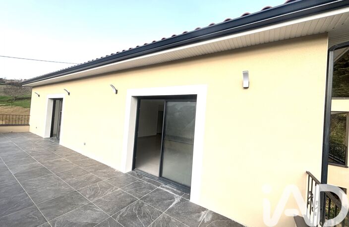 Vente Maison/villa 4 pièces — photo 3