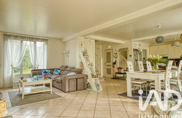 Vente Maison traditionnelle 8 pièces — photo 2