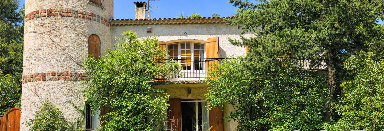 Maison 12 Pièces 350 m² à vendre à Marseille 11 (13011)